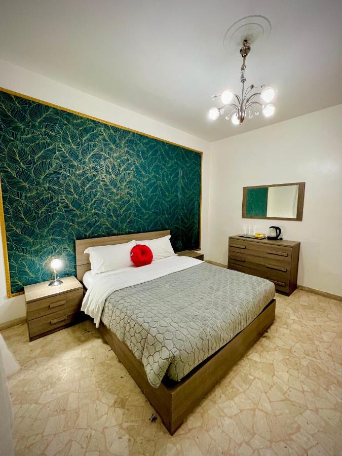 Venice Vip Guest House เมสเตร ภายนอก รูปภาพ